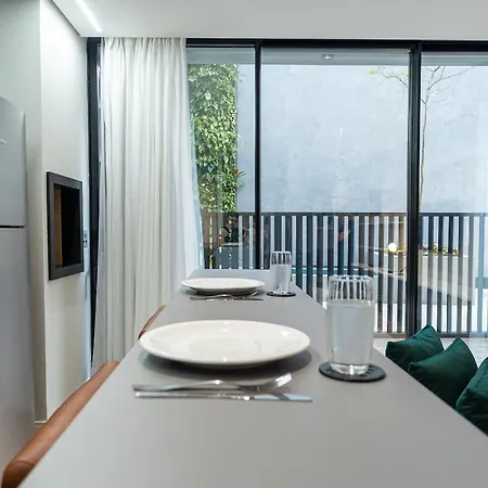 The Spot One By Xtay - Conforto E Sofisticacao Em Balneario Camboriu Exterior photo